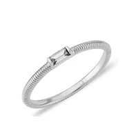 Dainty Bagutte Ring - Spring