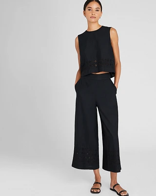 Eyelet Detail Cropped Pant