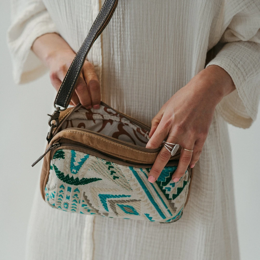 Wristlet - Scarlet