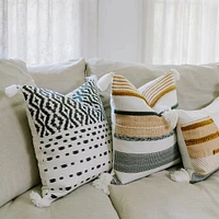 Dash Pillow