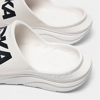 Hoka Women's Ora Athletic Slide Black / White