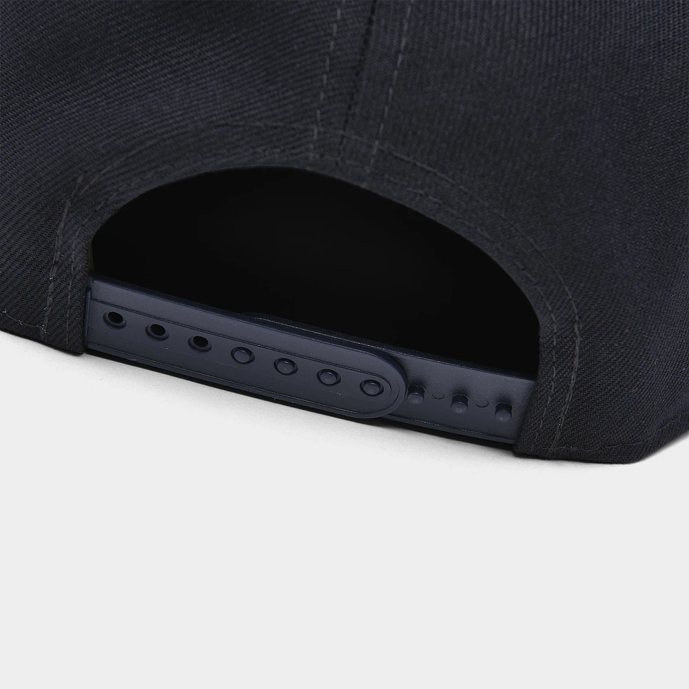 New Era New York Yankees 9FIFTY Snapback / Navy