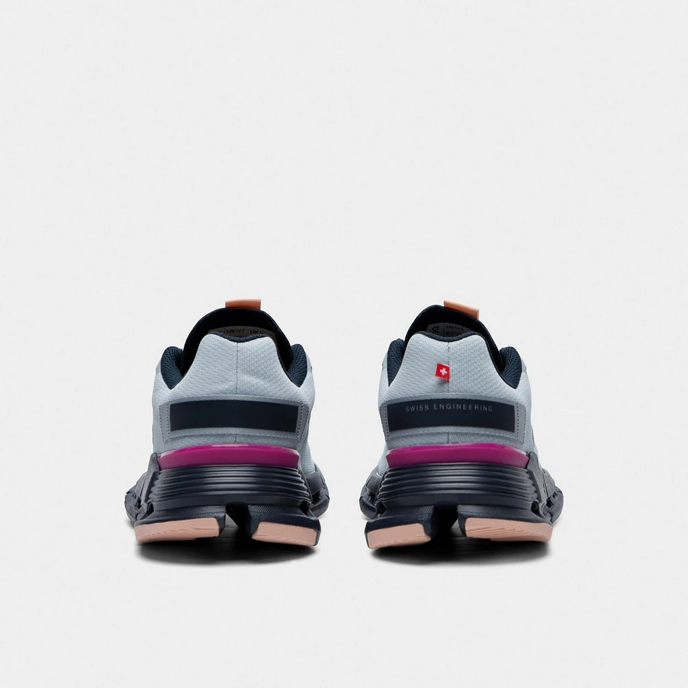 On Women's Cloudnova Form Glacier / Aurora