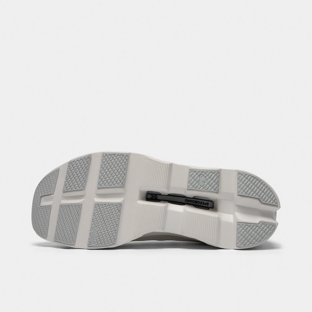 On Monster Void 1 White /
