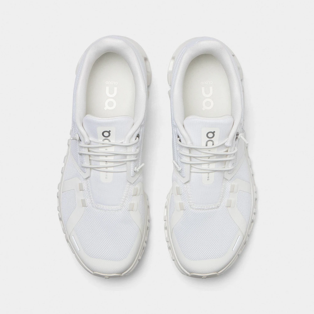 On Women's Cloud 6 White /