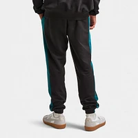 Puma CLASSICS PLAY.PARIS Sweatpants / Black