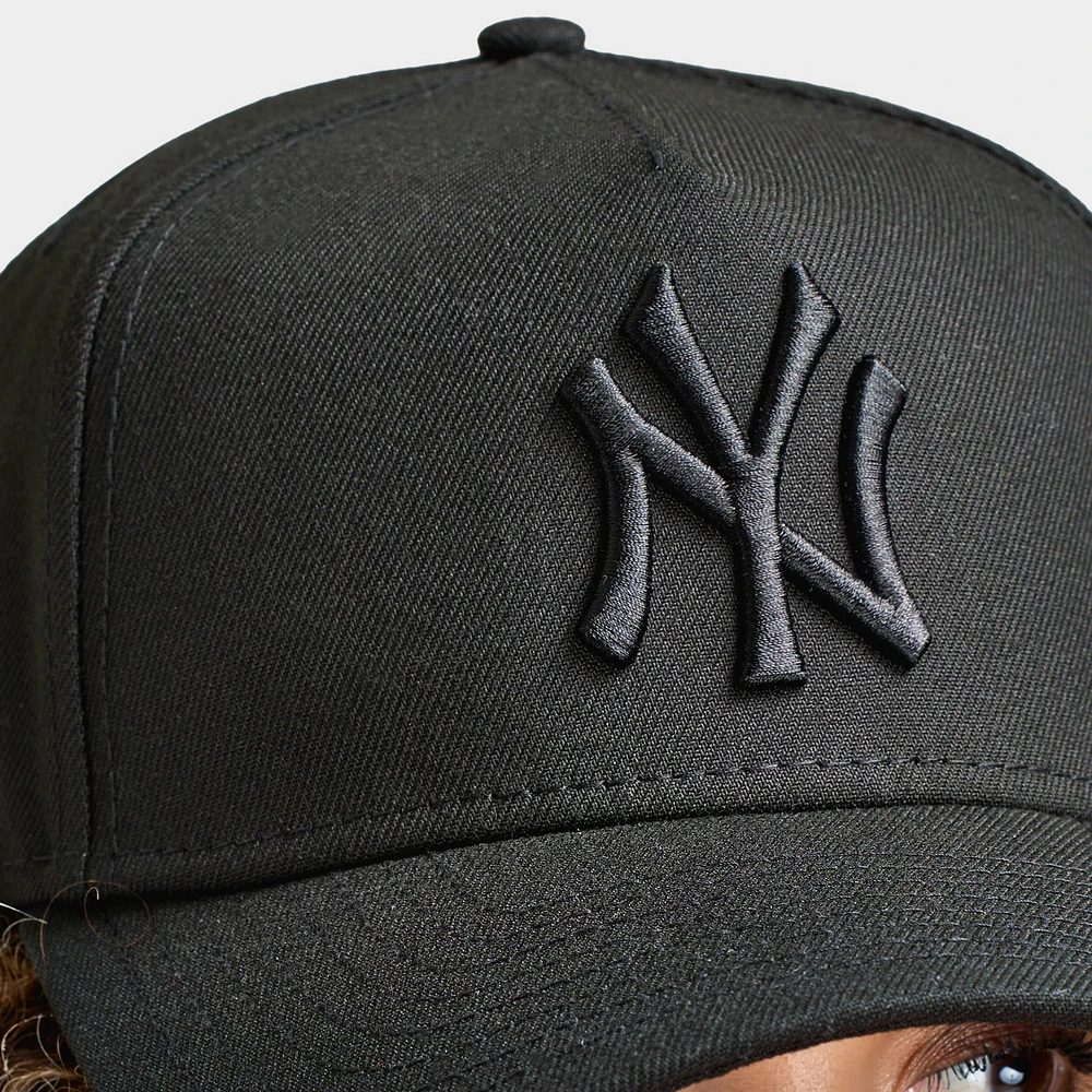 New Era New York Yankees 9FORTY A-Frame Black / Black