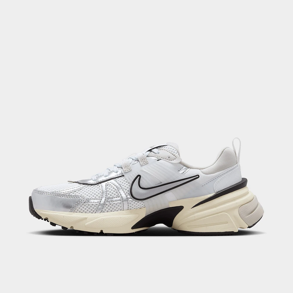 Nike Women's V2K Run Summit White / Metallic Silver