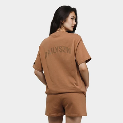 DAILYSZN Women's SZN T-Shirt / Brown