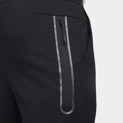 Nike Sportswear Tech Fleece Lightweight Slim Fit Joggers / Black