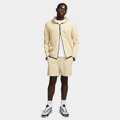 Nike Sportswear Tech Fleece Lightweight Shorts / Team Gold