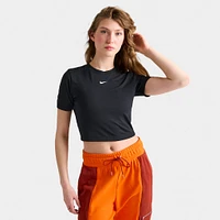 Nike Sportswear Women's Essential Slim Crop T-Shirt / Black