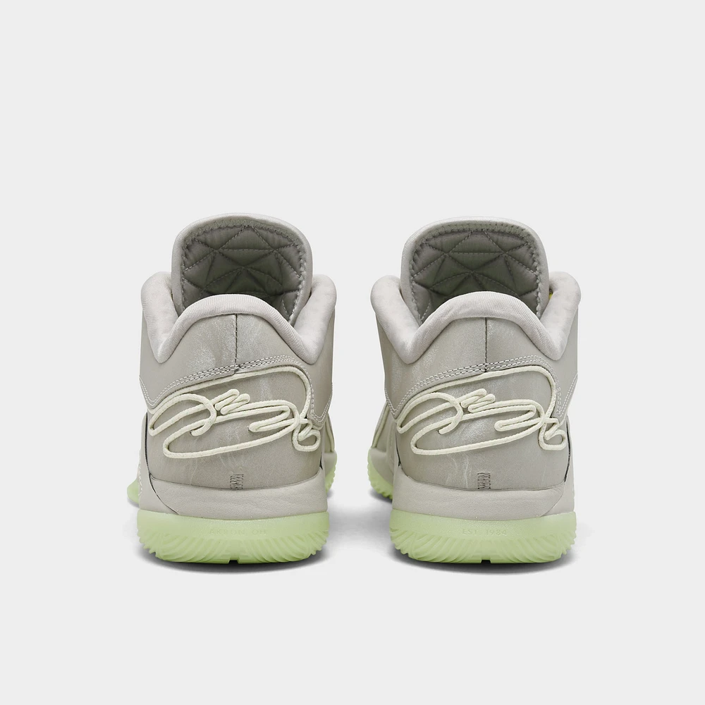 Nike Lebron XXII Light Bone / Soft Pearl - Vapor Green