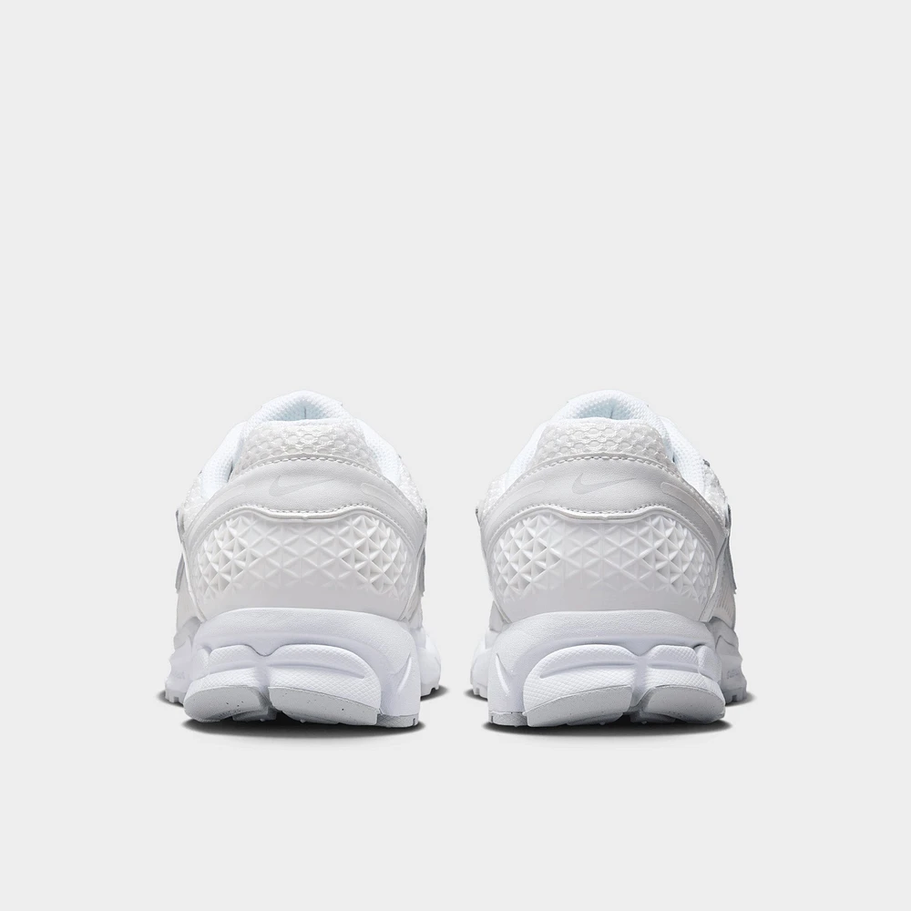 Nike Women's Zoom Vomero 5 White / Metallic Silver - Summit