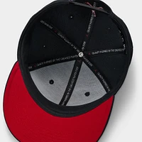 Jordan Pro Structured Strapback Cap Black / Gym Red