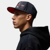 Jordan Pro Structured Strapback Cap Black / Gym Red