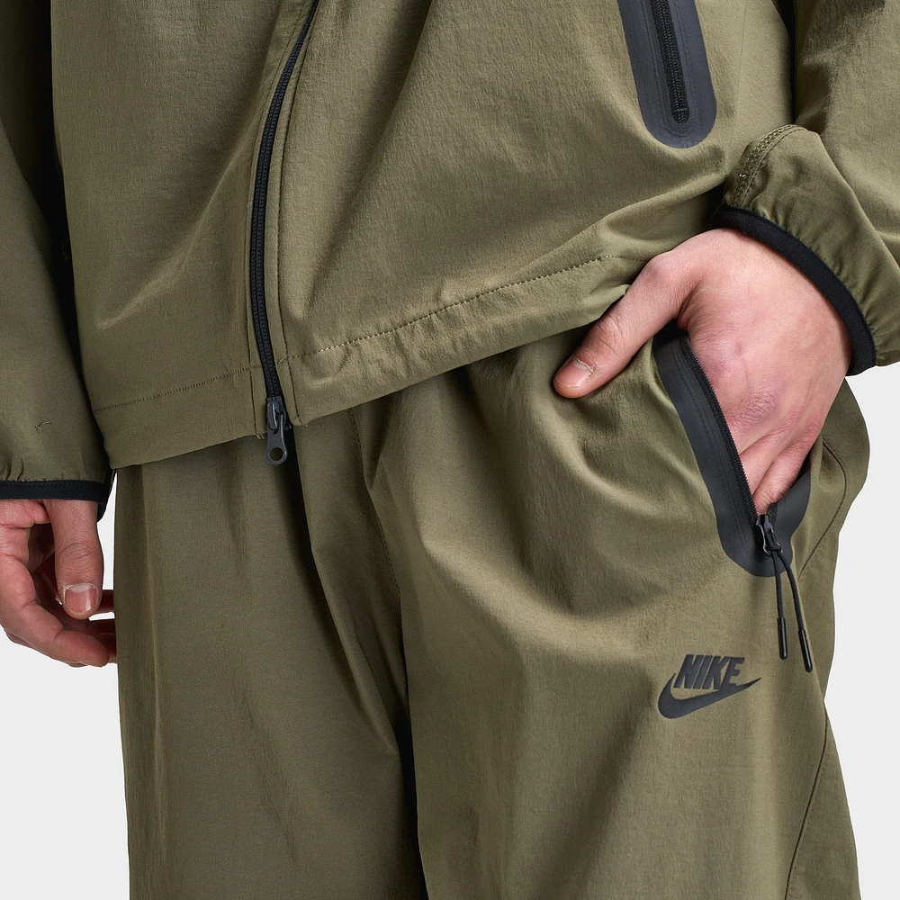 Nike Tech Woven Oversized Pants Medium Olive / - Black