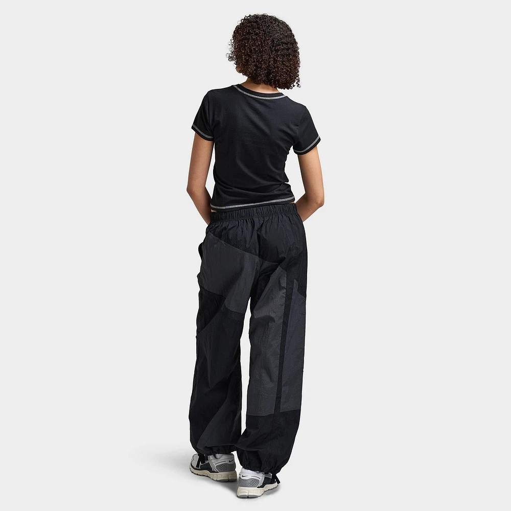 Nike Sportswear Women's Chill Knit Slim Tee / Black
