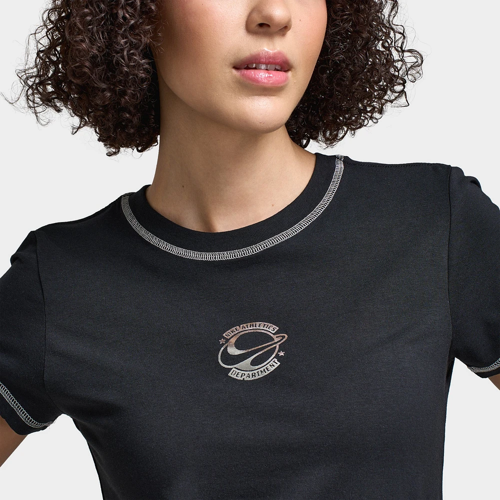 Nike Sportswear Women's Chill Knit Slim Tee / Black