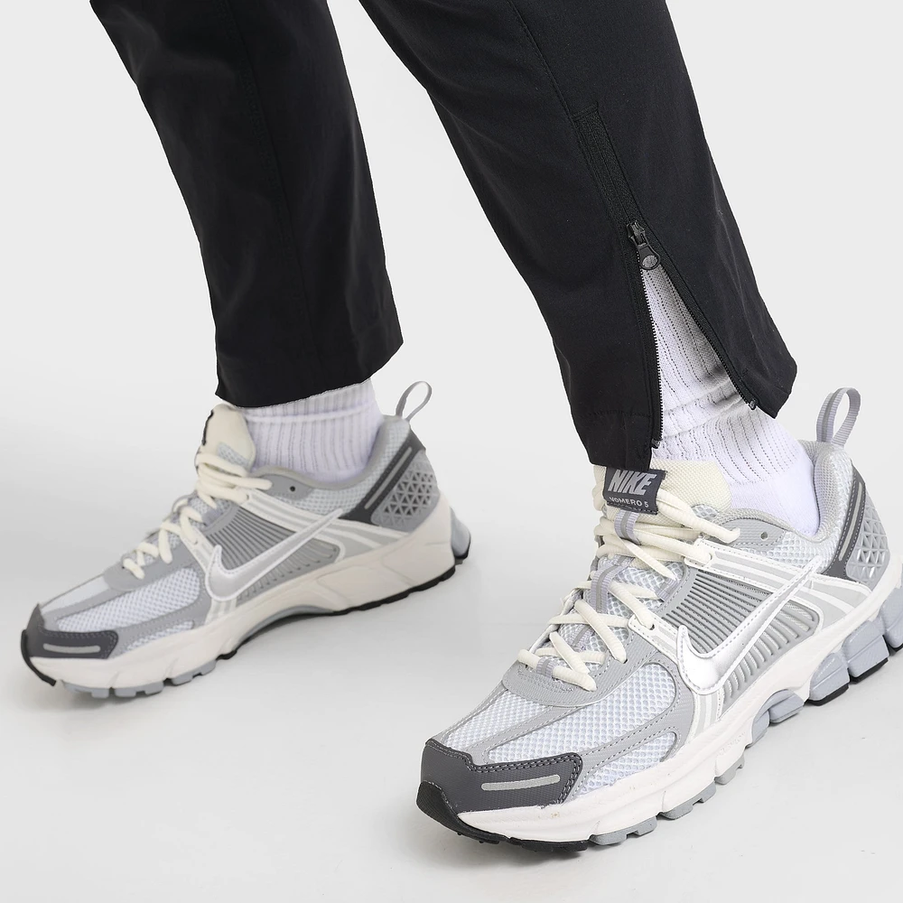 Nike Sportswear Junior Boys' Tech Woven Joggers Black /