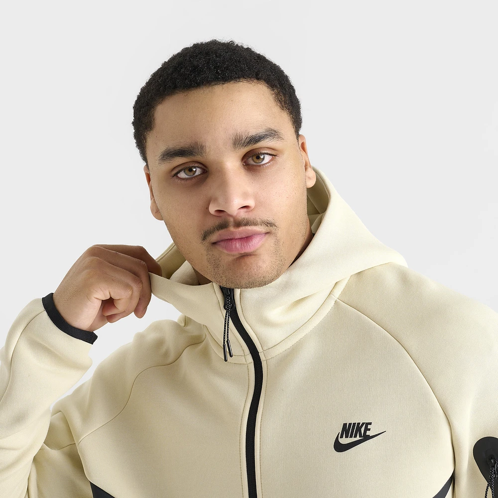 Nike Tech Fleece Full-Zip Windrunner Hoodie Light Khaki / Black