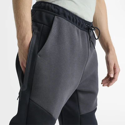 Nike Tech Fleece Jogger Black / Anthracite Green Strike