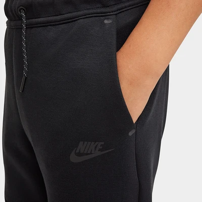 Nike Sportswear Junior Boys' Tech Fleece Jogger / Black