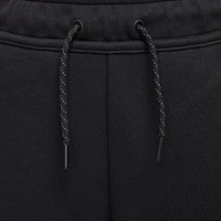 Nike Sportswear Junior Boys' Tech Fleece Jogger / Black