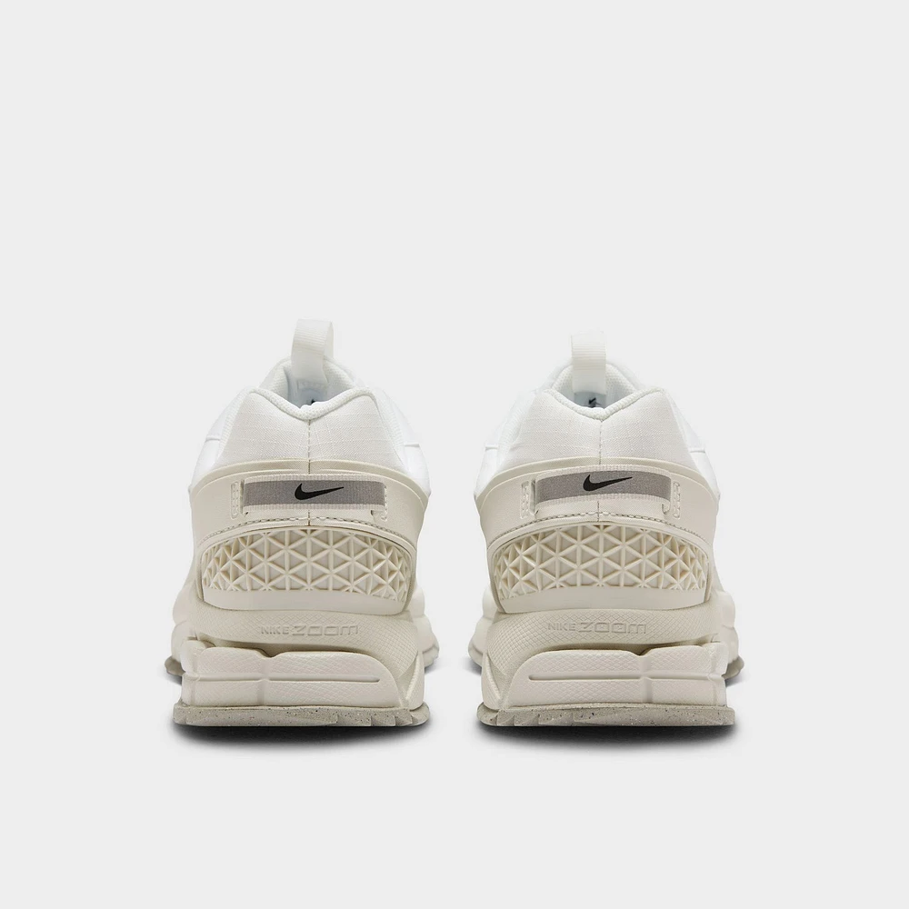 Nike Zoom Vomero Roam Summit White / Light Bone