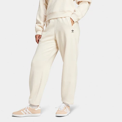 adidas Originals Women's Adicolor Essentials Fleece Joggers / Wonder White