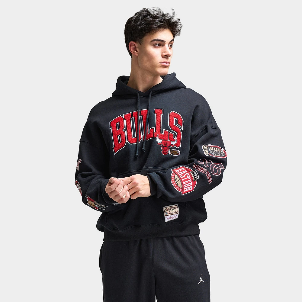 Mitchell & Ness Bulls Arch Multi Logo Hoodie / Black