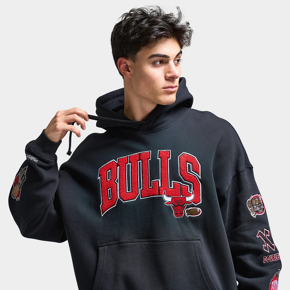 Mitchell & Ness Bulls Arch Multi Logo Hoodie / Black