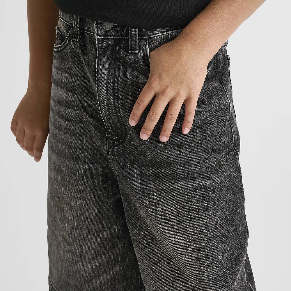 Supply & Demand Junior Boys' Timber Shorts / Washed Black Denim