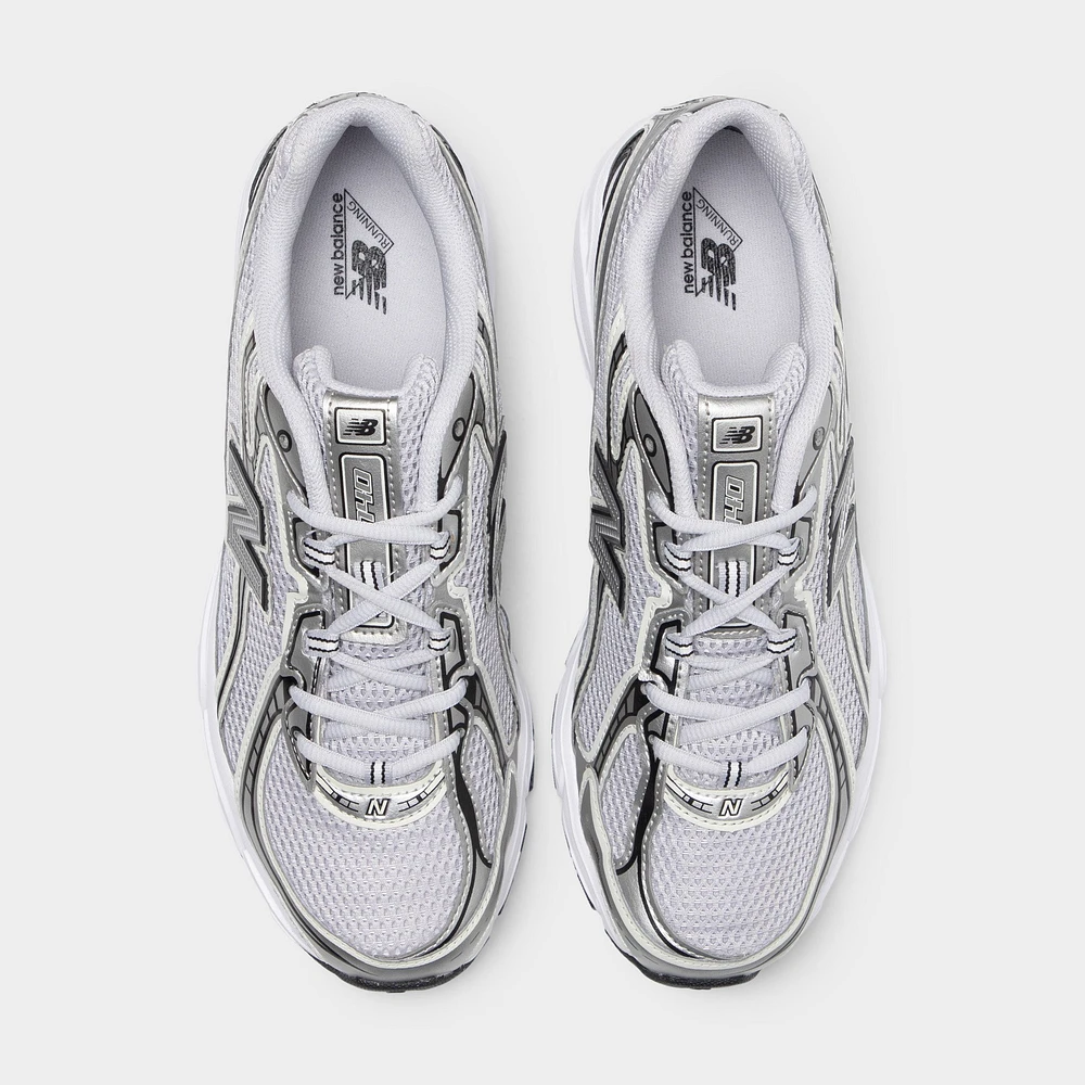 New Balance 740 Silver / White