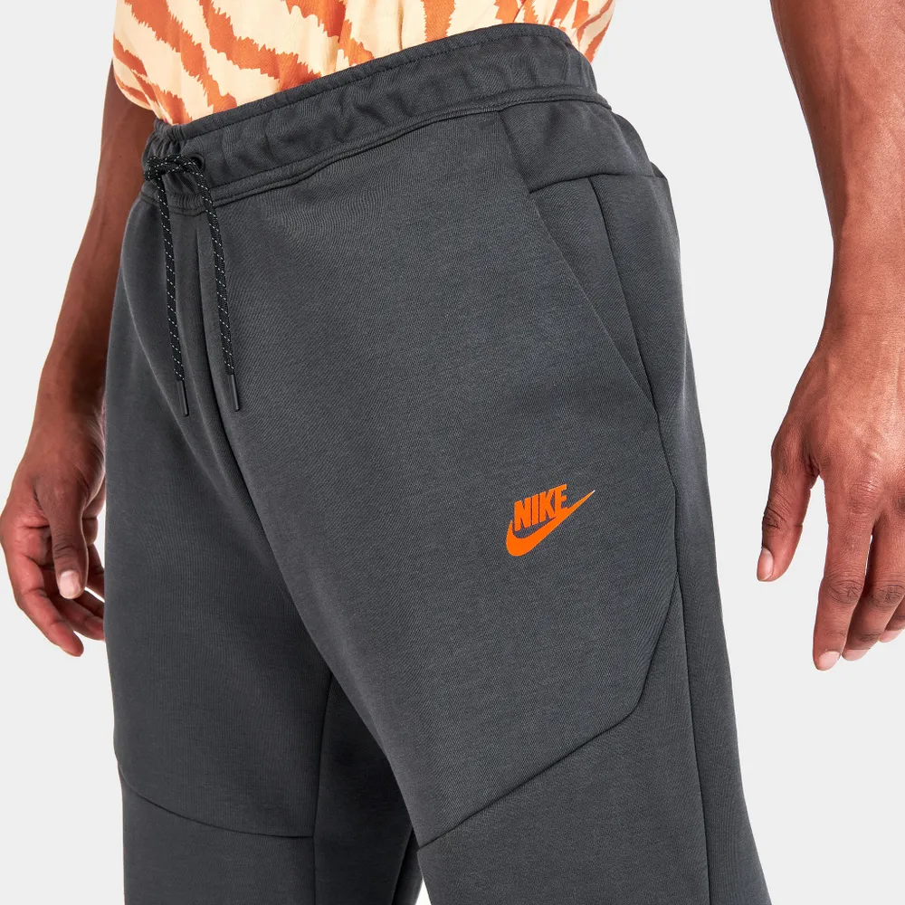 Nike Sportswear Tech Fleece Joggers Dark Smoke Grey / Safety Orange