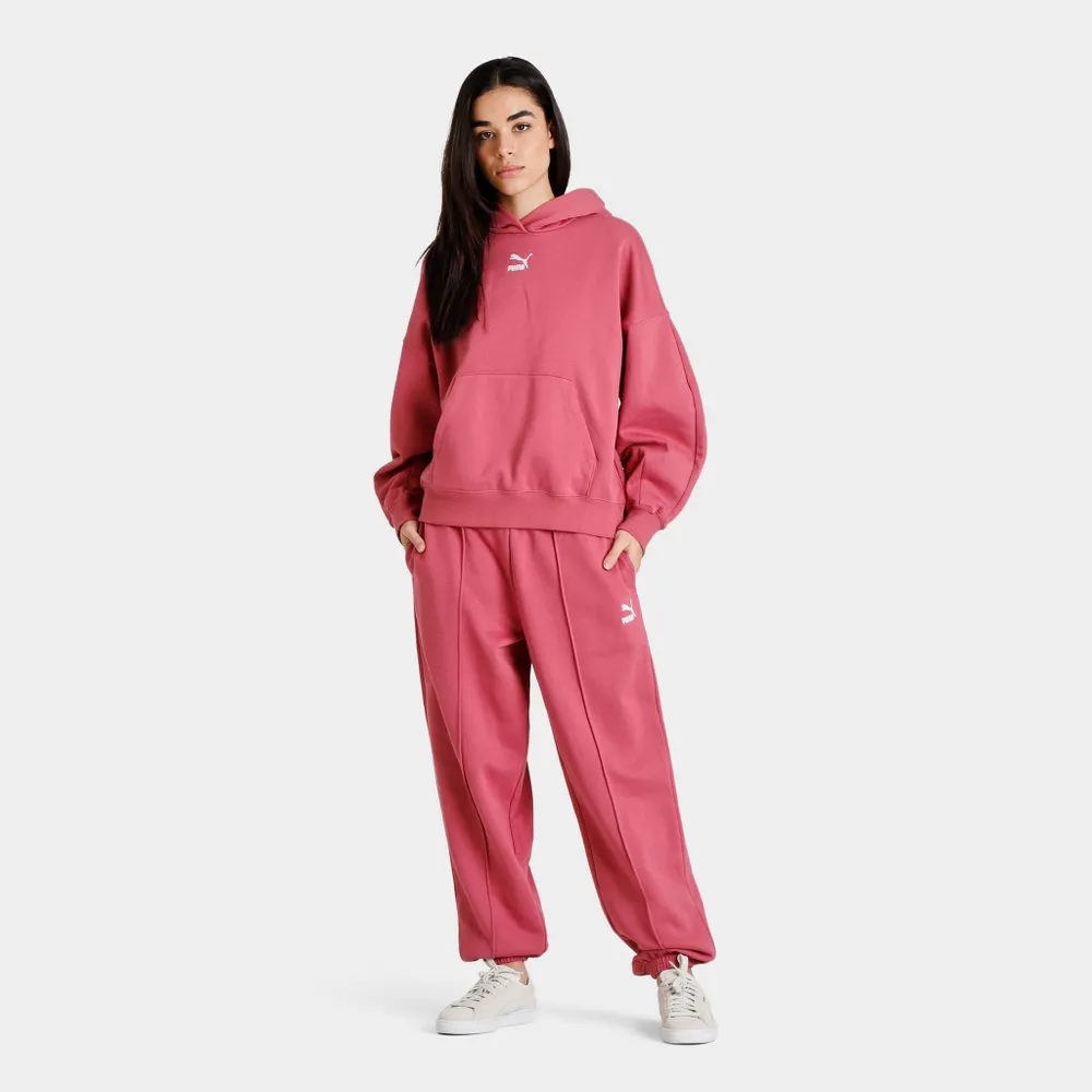 PUMA essentials small logo sweatpants in chalk pink
