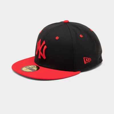 New Era 59Fifty York Yankees Fitted Hat Black / Front Door Red