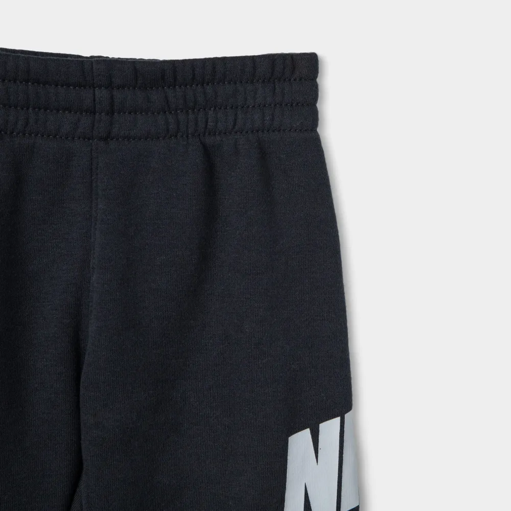 Nike Infants' Pullover Hoodie and Joggers Set / Black