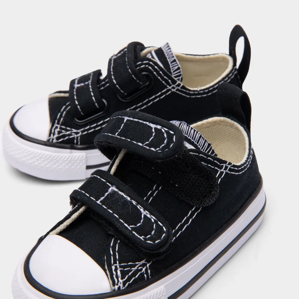 Converse Infants' Chuck Taylor All Star 2V Ox Canvas / Black