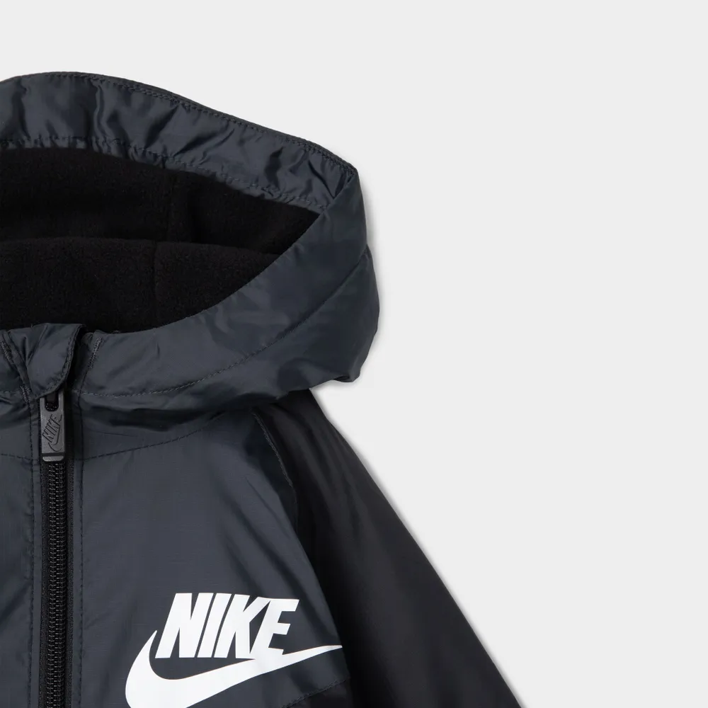 Nike Child Boys' Fleece Lined Windbreaker Jacket / Black