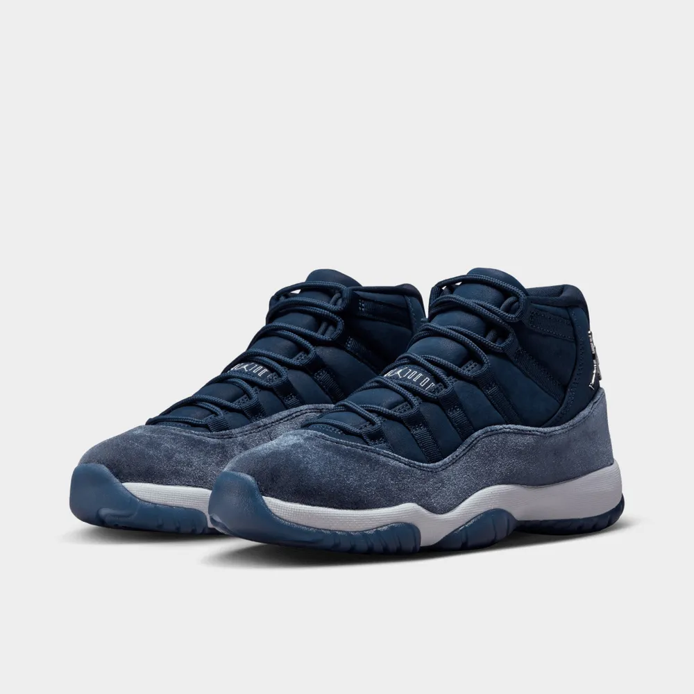 Jordan Women’s 11 Retro Midnight Navy / Metallic Silver - White