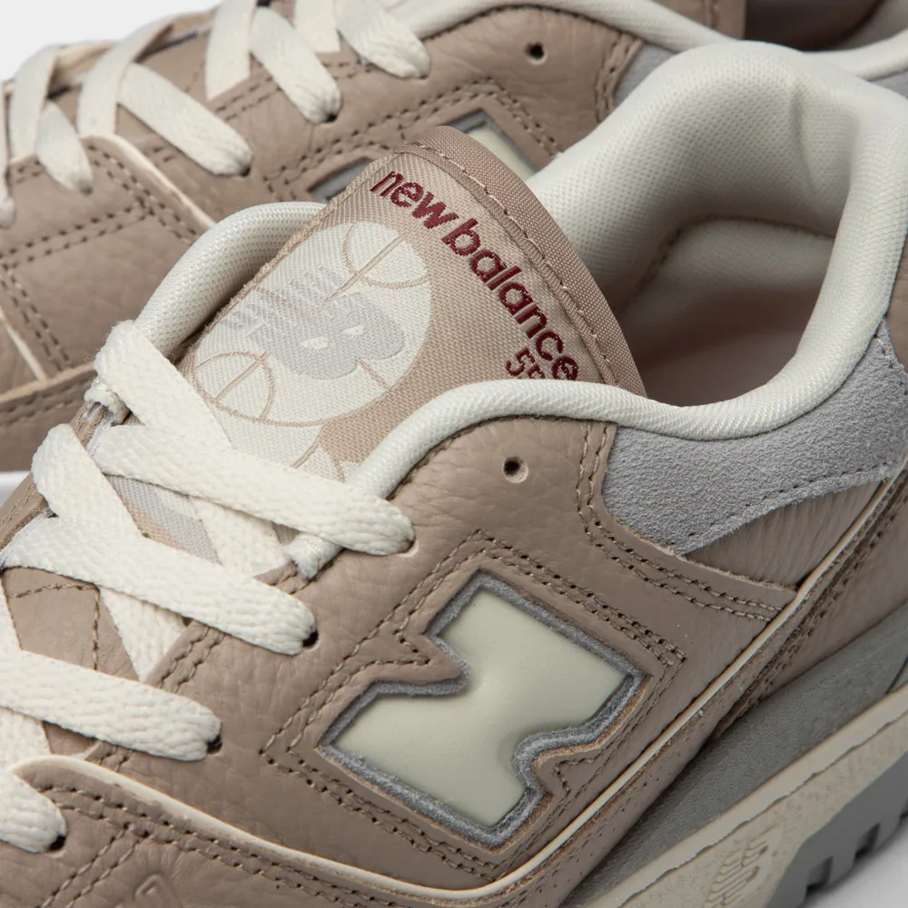 New Balance 550 LNY Driftwood / Turtledove - Concrete