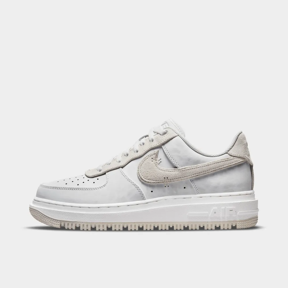 Nike Air Force 1 Luxe Summit White / - Light Bone