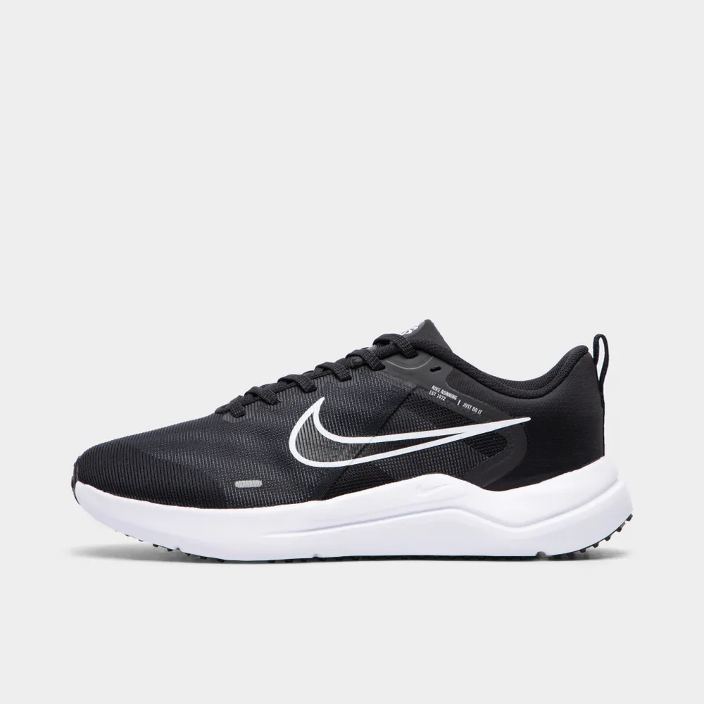 Nike Downshifter 12 Black / White - Dark Smoke Grey