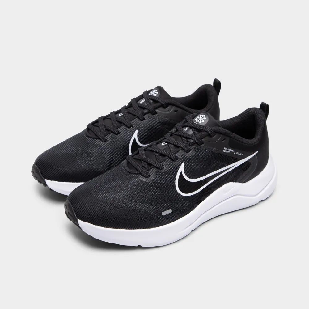 Nike Downshifter 12 Black / White - Dark Smoke Grey