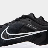 Nike Downshifter 12 Black / White - Dark Smoke Grey
