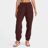 Nike Sportswear Women’s Plush Joggers Burgundy Crush / Black