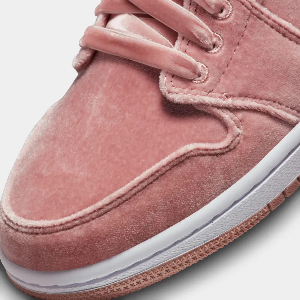 Jordan Women’s 1 Low SE Rust Pink / - White