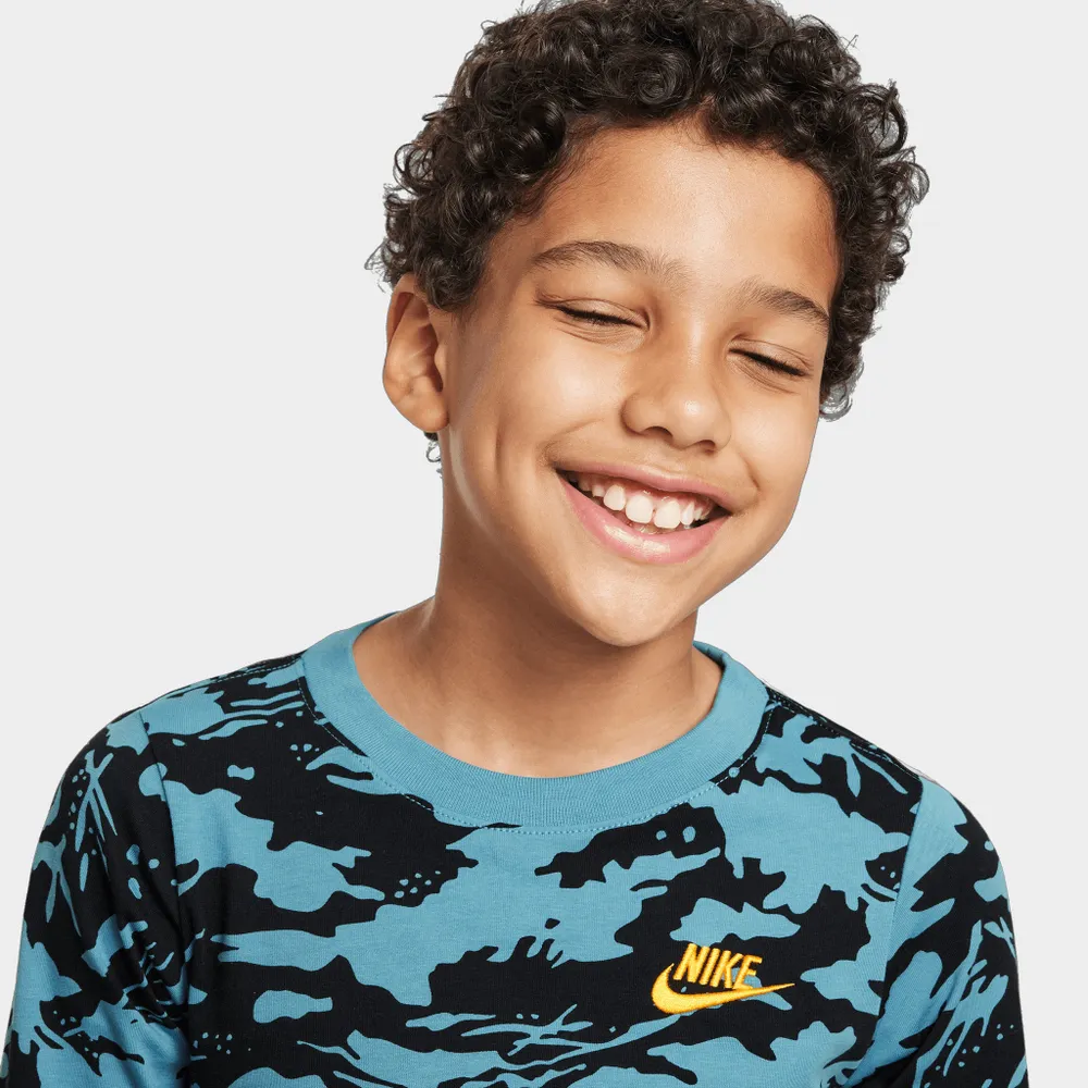 Nike Sportswear Junior Boys’ Long-Sleeve T-shirt / Cerulean