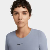 Nike Sportswear Women’s Long-Sleeve Crop Top Ashen Slate / Black